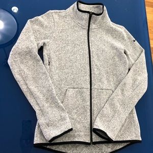 Nike heather grey/black jacket thumbholes pockets